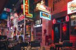 Lựa chọn nội thất quán cafe sao cho phù hợp và mang hơi hướng Retro tạo nên nét đặc trưng của Hongkong thập niên 70, 80.
